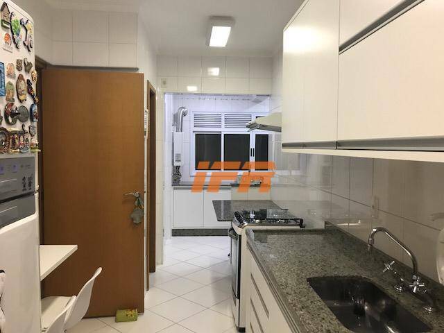 Apartamento à venda com 4 quartos, 134m² - Foto 7