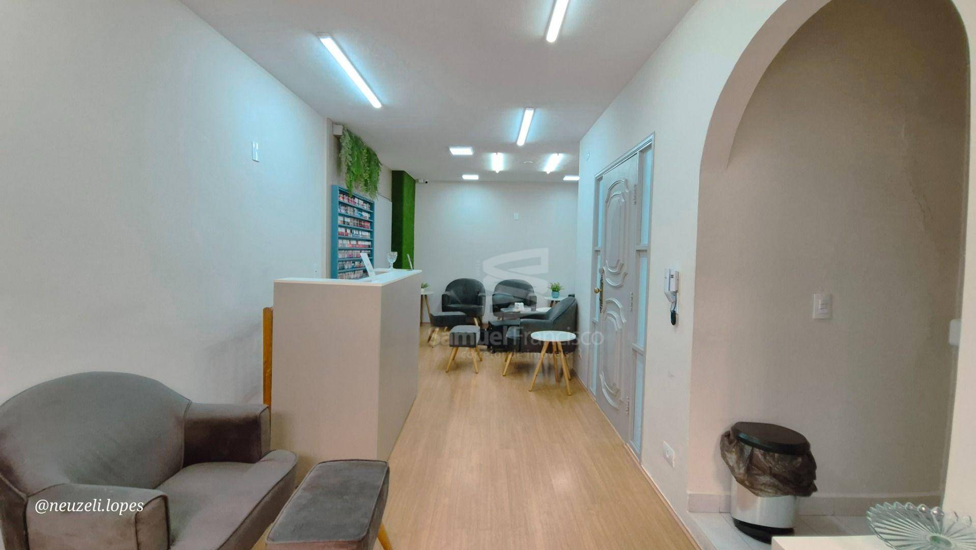 Casa à venda com 3 quartos, 200m² - Foto 3