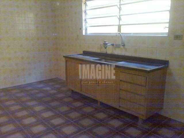 Sobrado à venda com 2 quartos, 217m² - Foto 17