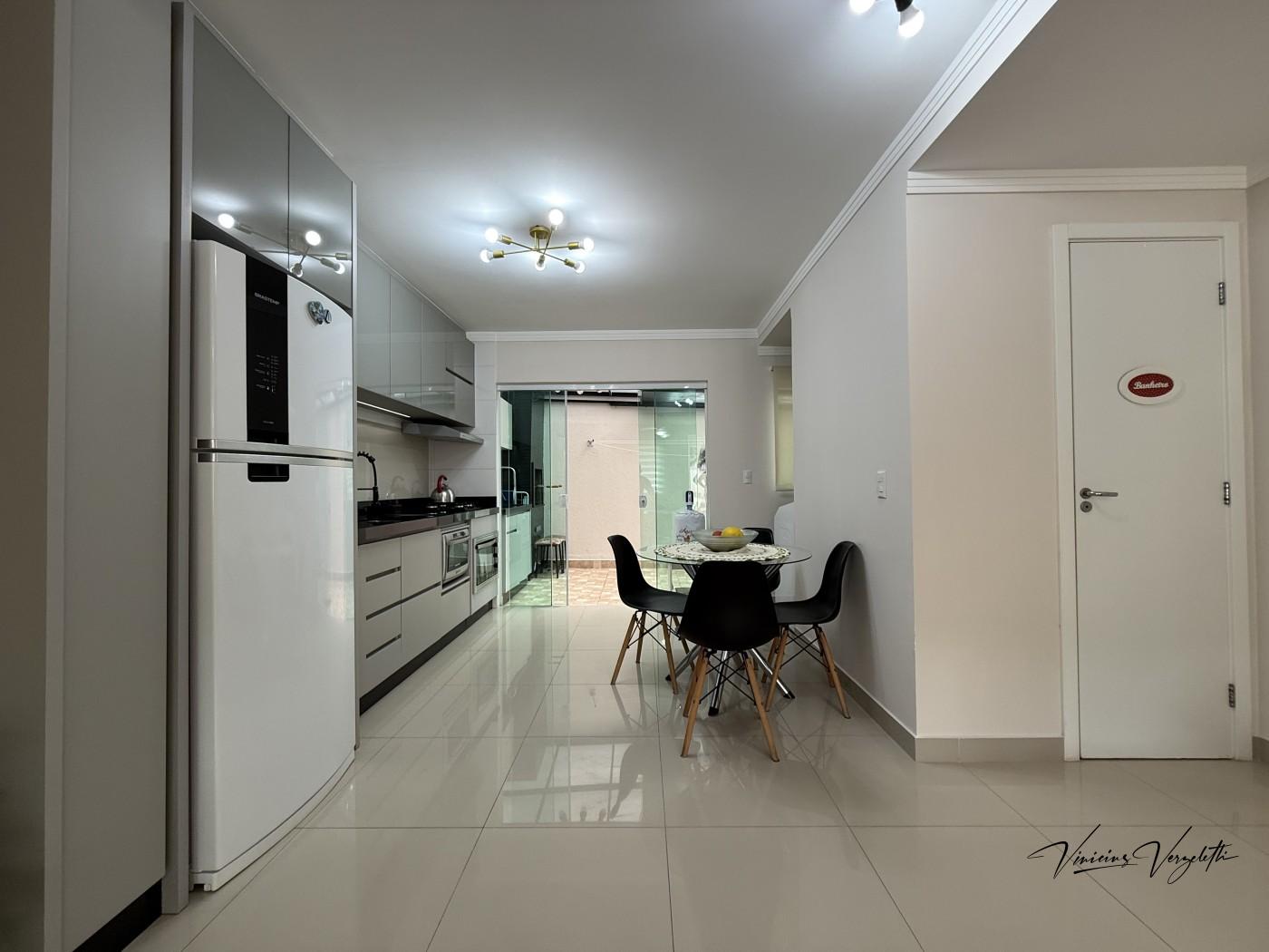 Sobrado à venda com 2 quartos, 82m² - Foto 11