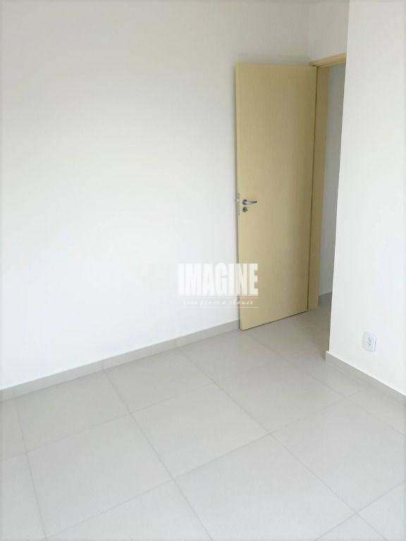 Apartamento à venda com 2 quartos, 50m² - Foto 9