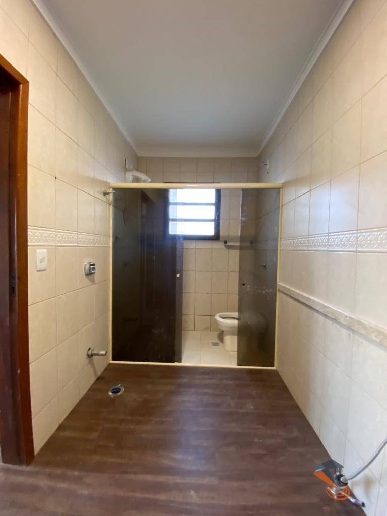 Casa à venda com 3 quartos, 260m² - Foto 15