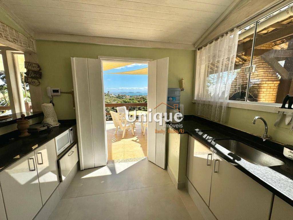 Casa para alugar com 3 quartos, 350m² - Foto 28