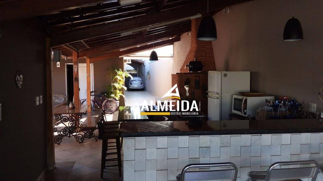 Casa, 3 quartos, 229 m² - Foto 5