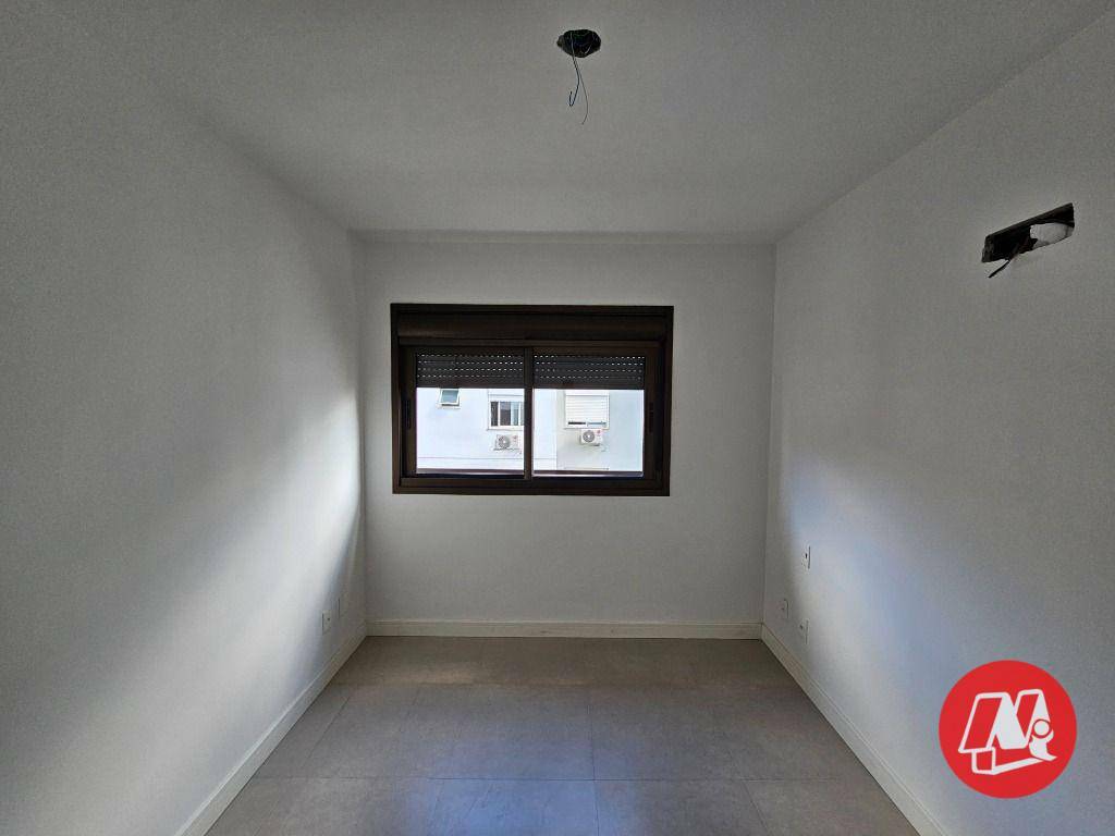 Apartamento para alugar com 2 quartos, 86m² - Foto 20