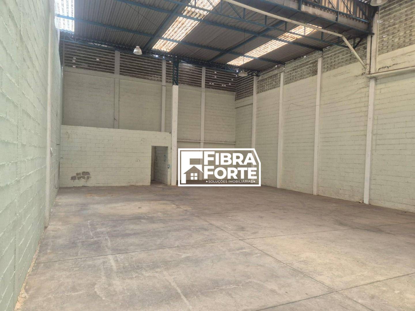 Depósito-Galpão, 300 m² - Foto 1