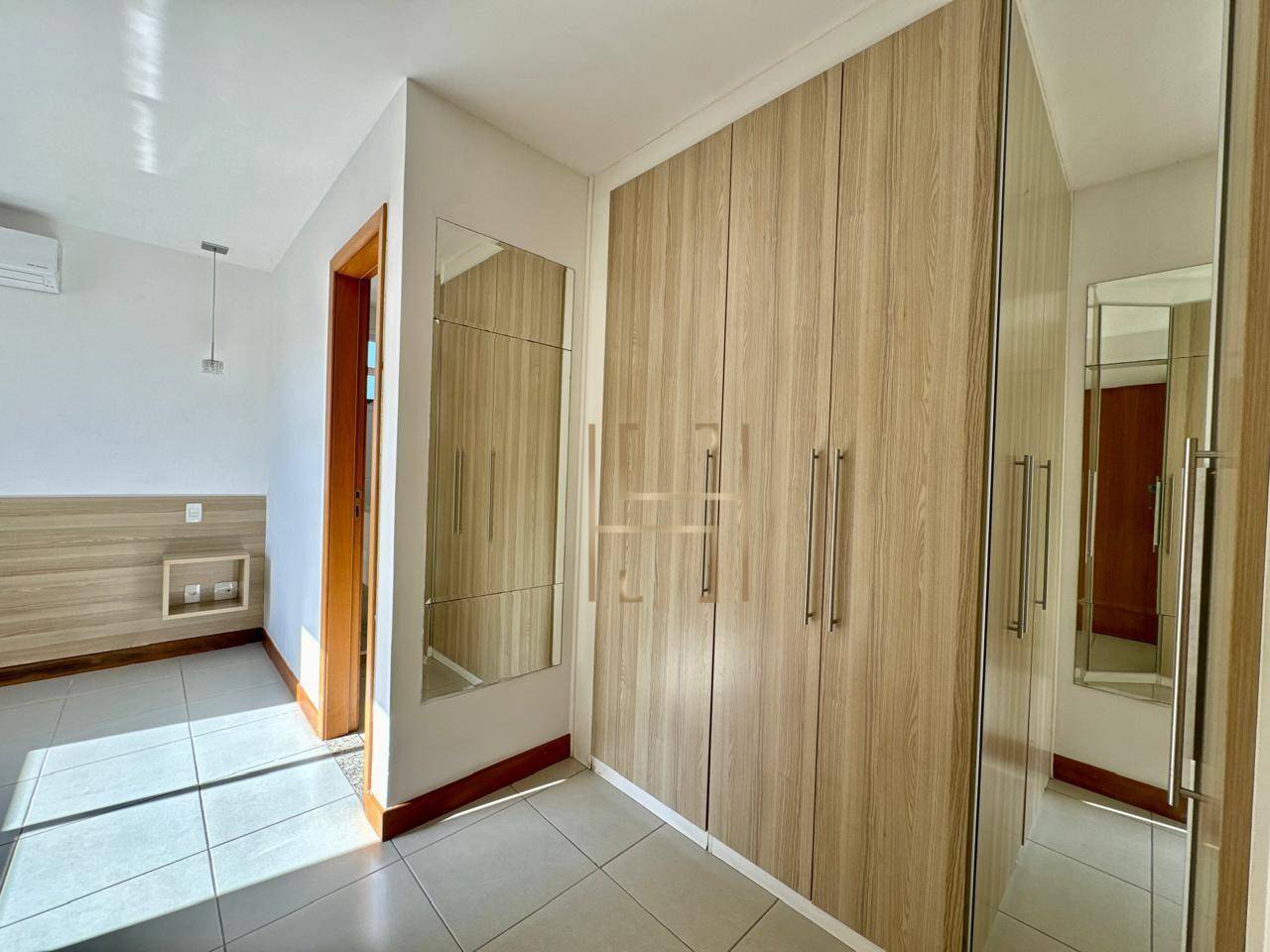 Apartamento à venda com 3 quartos, 106m² - Foto 14