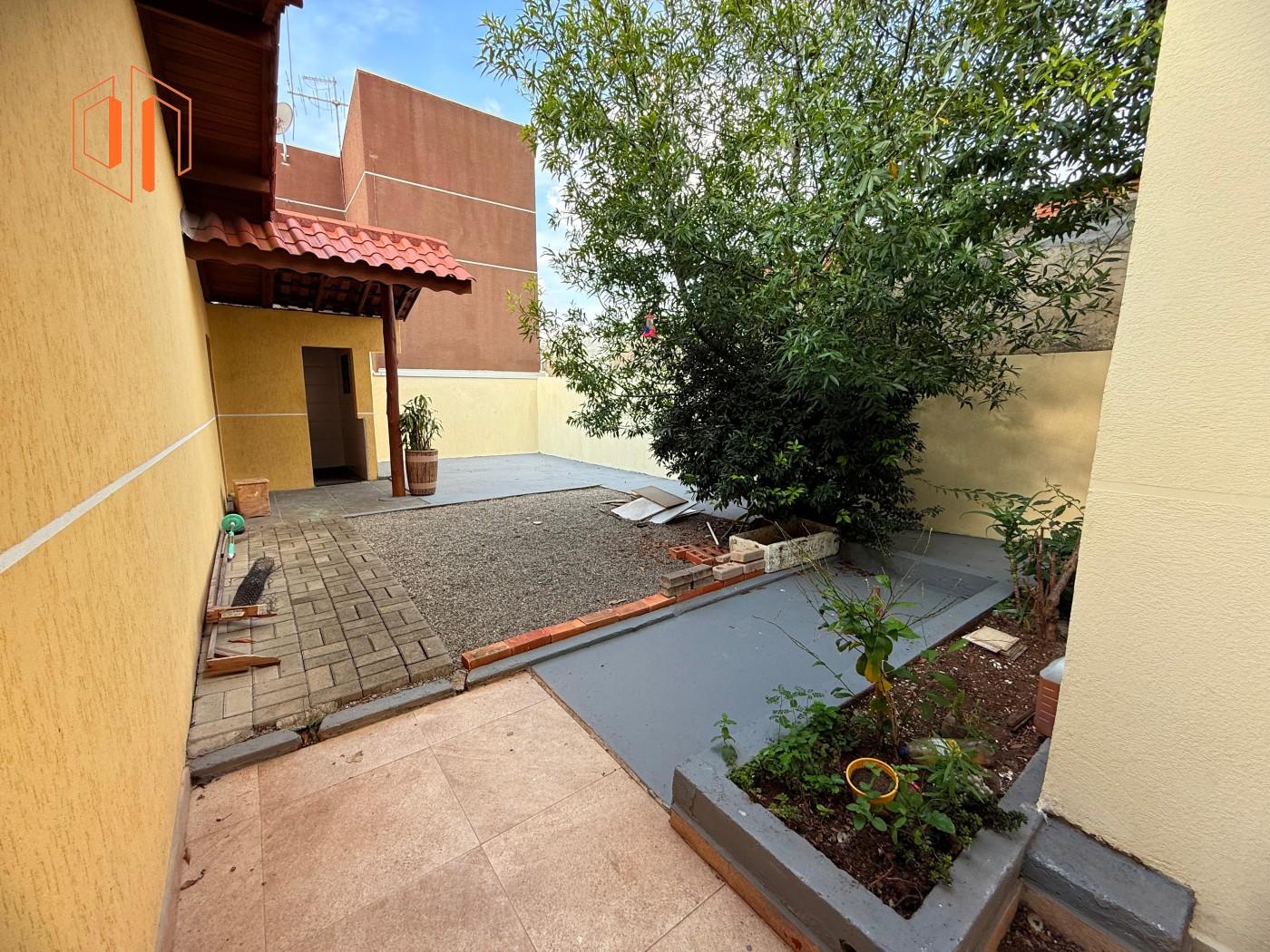 Casa à venda com 4 quartos, 132m² - Foto 12