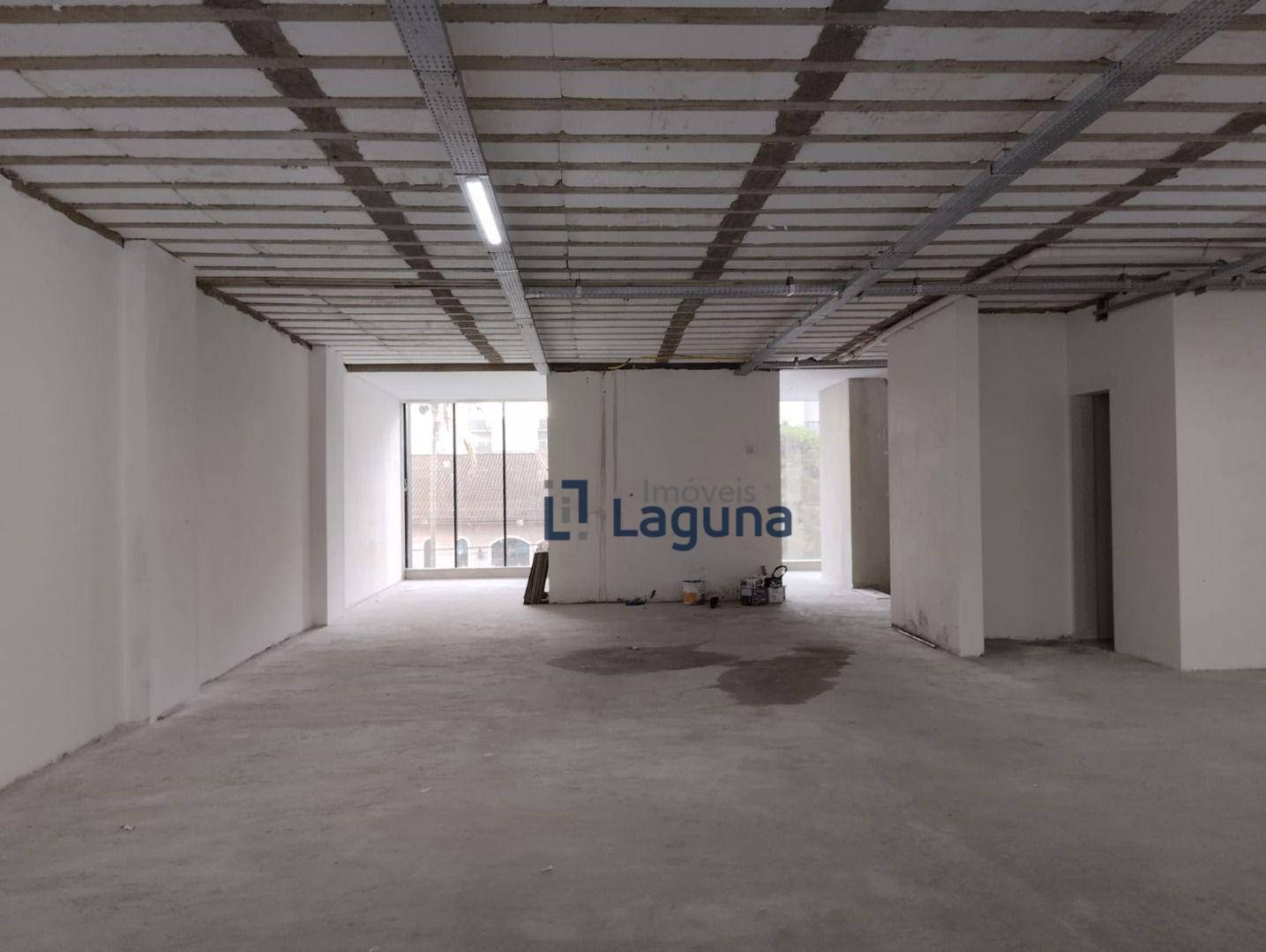 Prédio Inteiro para alugar, 1200m² - Foto 10