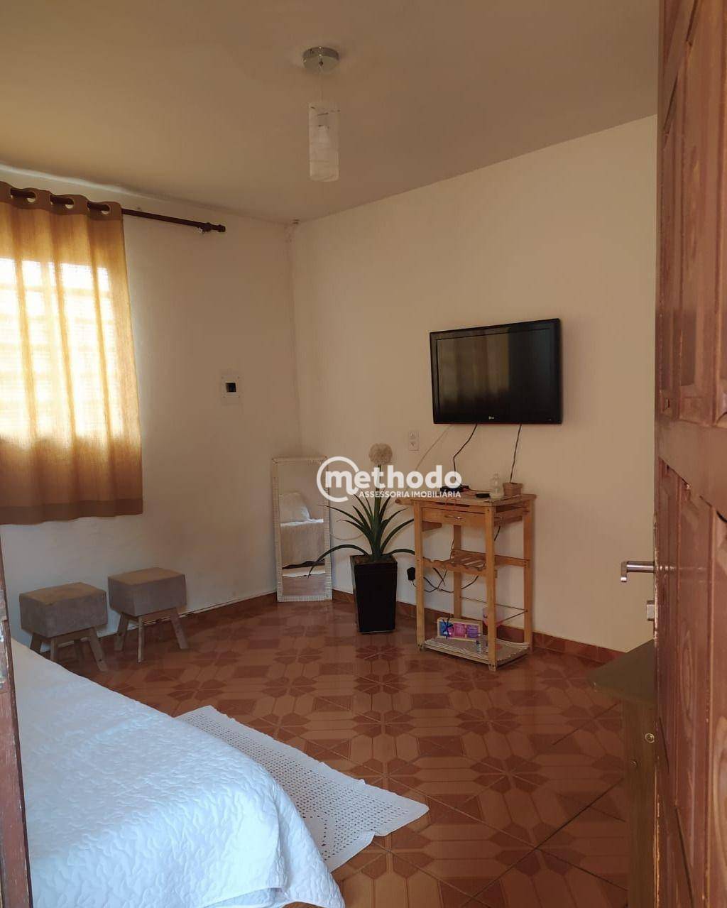 Casa à venda com 2 quartos, 51m² - Foto 4