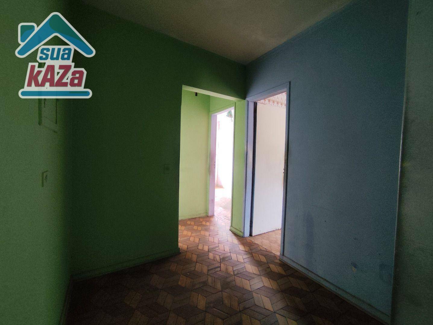 Casa à venda com 6 quartos, 210m² - Foto 22