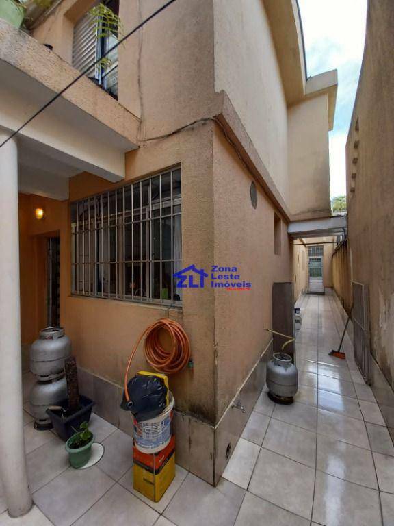 Sobrado à venda com 4 quartos, 180m² - Foto 5