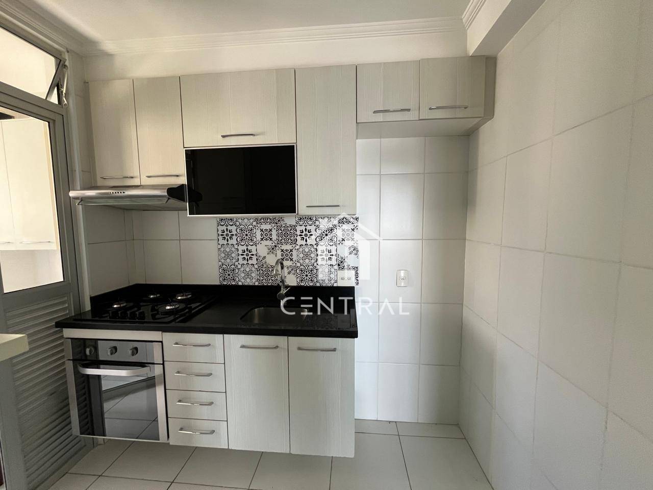 Apartamento à venda com 3 quartos, 76m² - Foto 17