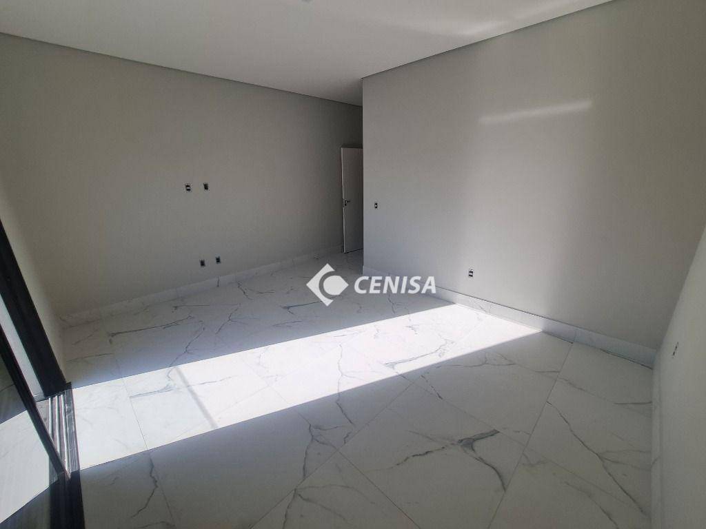 Casa à venda com 3 quartos, 206m² - Foto 23