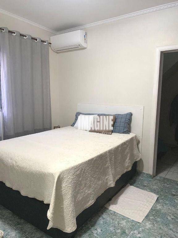 Sobrado à venda com 3 quartos, 200m² - Foto 6