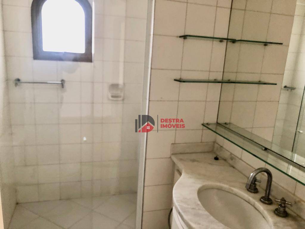 Apartamento à venda com 3 quartos, 141m² - Foto 25