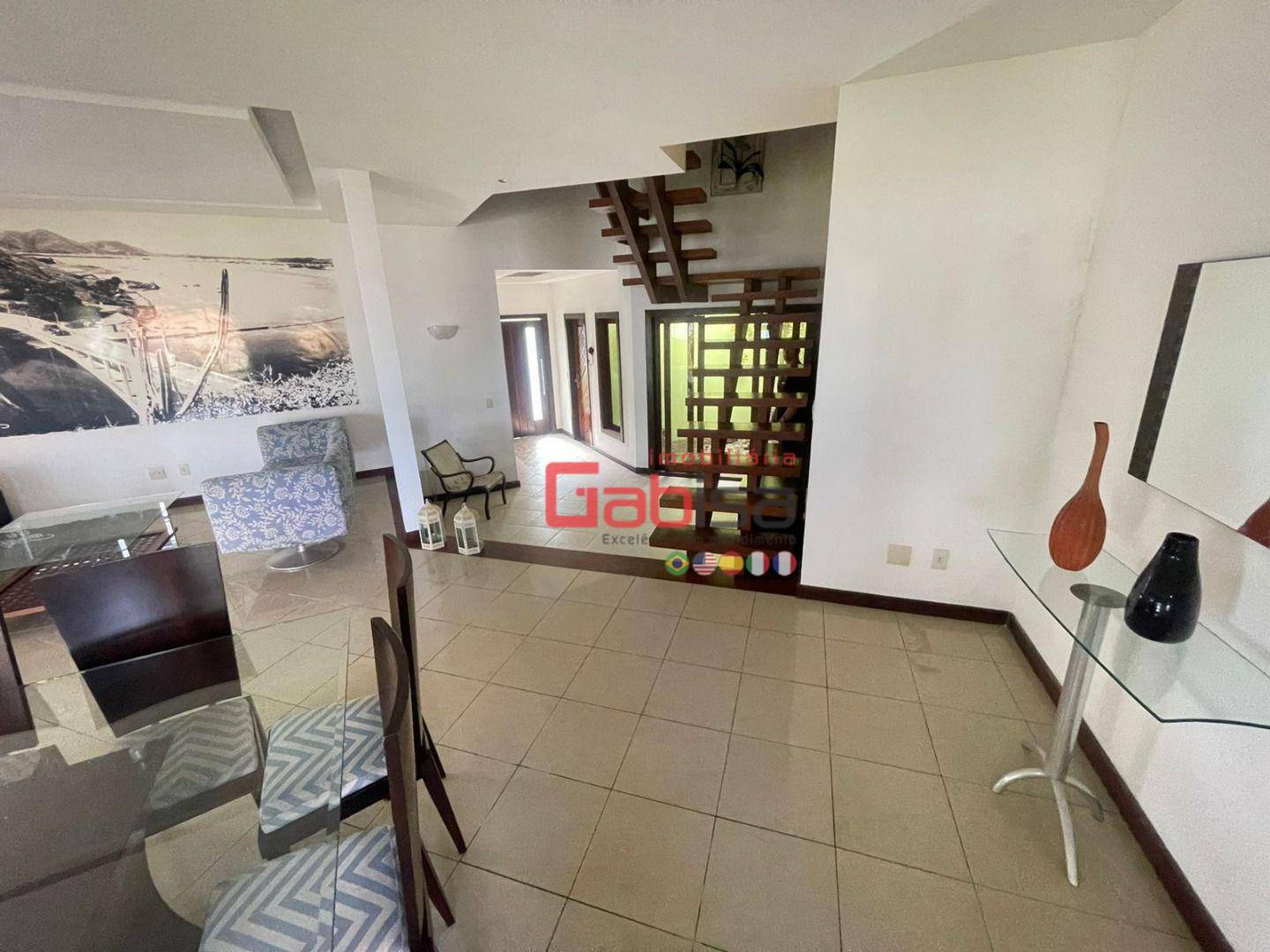 Casa de Condomínio à venda e aluguel com 4 quartos, 330m² - Foto 3