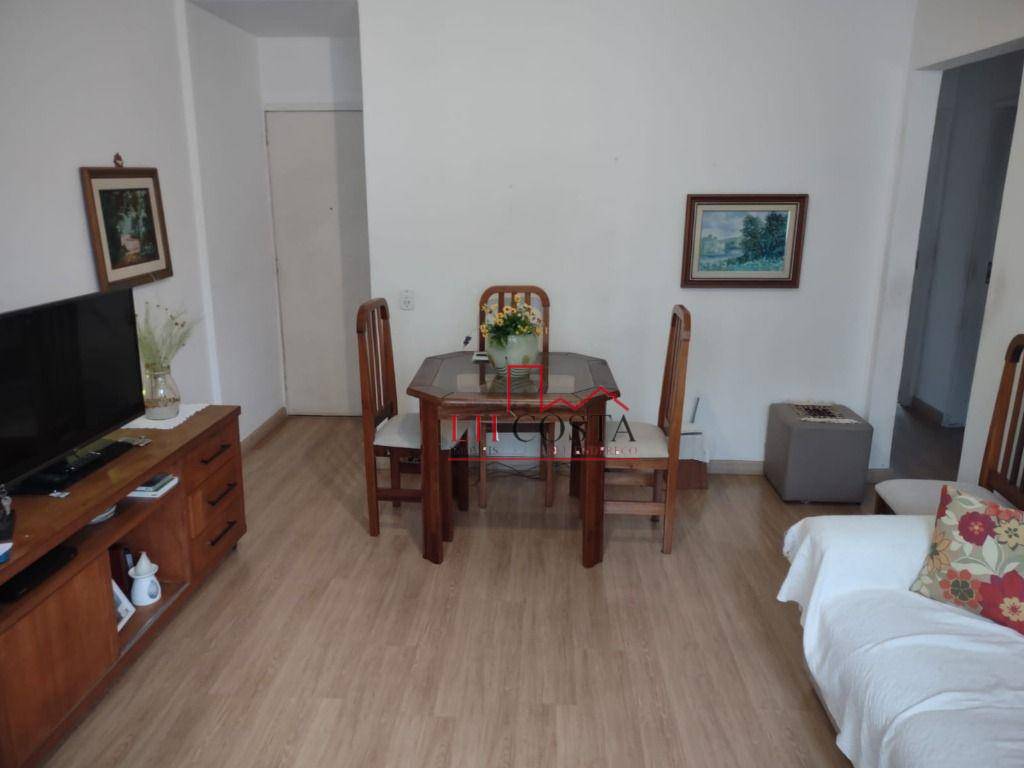 Apartamento à venda com 2 quartos, 75m² - Foto 6