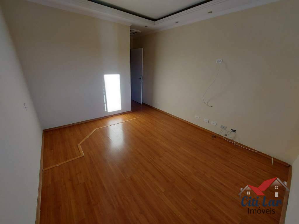 Sobrado à venda com 3 quartos, 238m² - Foto 24