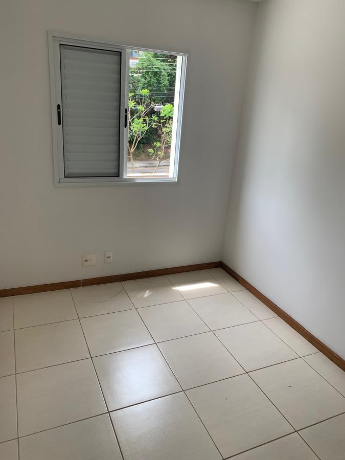 Apartamento para alugar com 2 quartos, 60m² - Foto 7