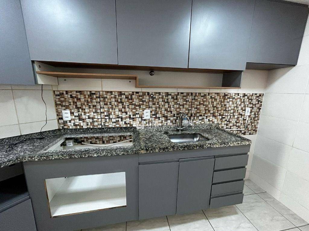 Apartamento à venda com 2 quartos, 79m² - Foto 6