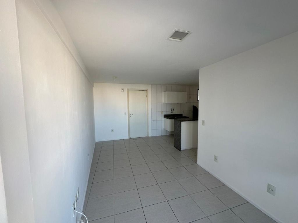 Apartamento à venda com 2 quartos, 60m² - Foto 13