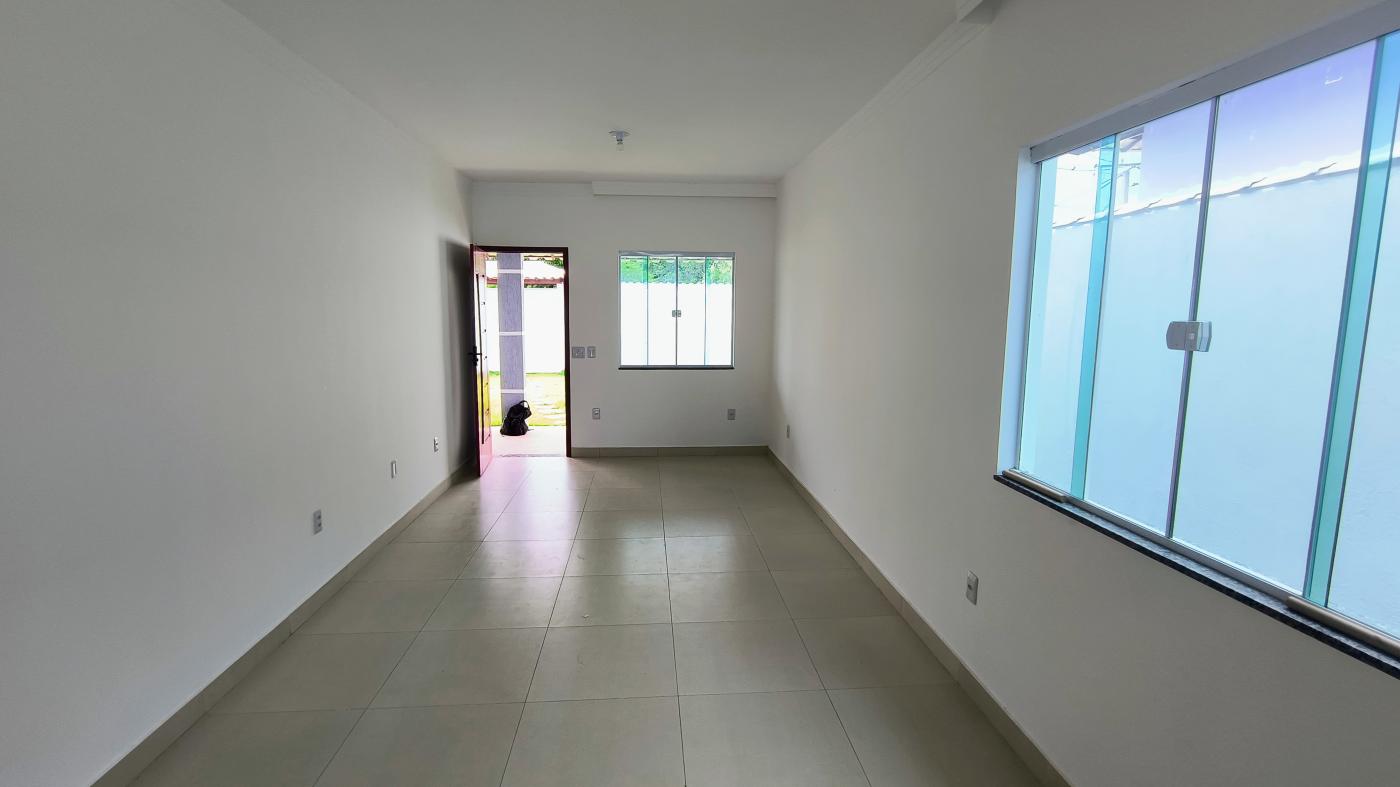 Casa à venda com 2 quartos, 300m² - Foto 8