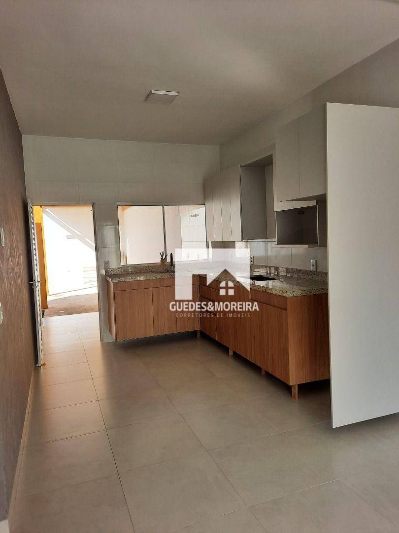 Casa de Condomínio à venda com 2 quartos, 73m² - Foto 3