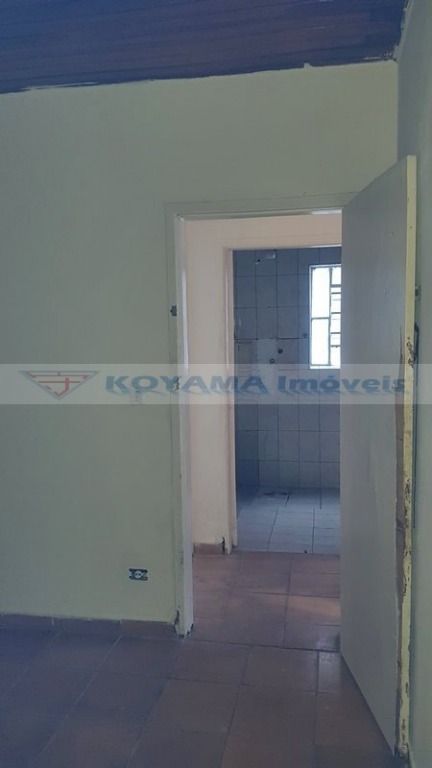 Casa para alugar com 3 quartos, 70m² - Foto 28