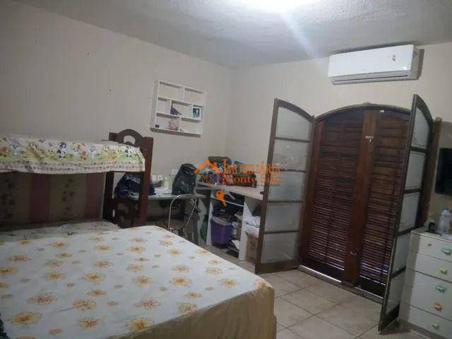 Sobrado à venda com 2 quartos, 190m² - Foto 6