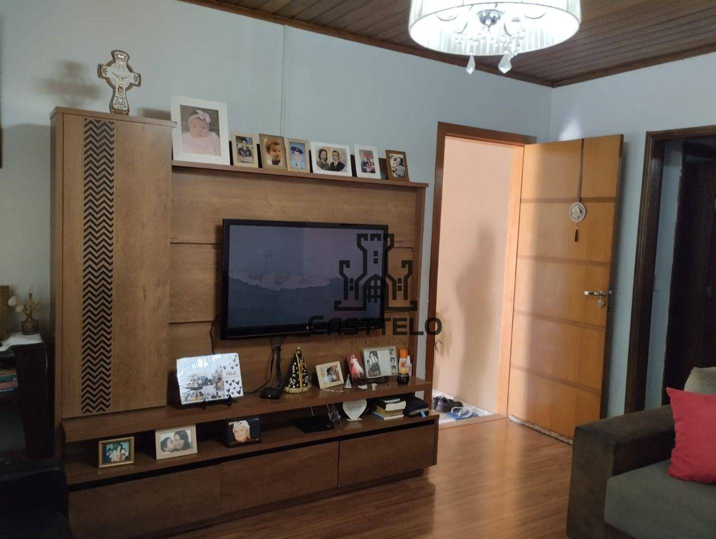 Casa à venda com 4 quartos, 150m² - Foto 7