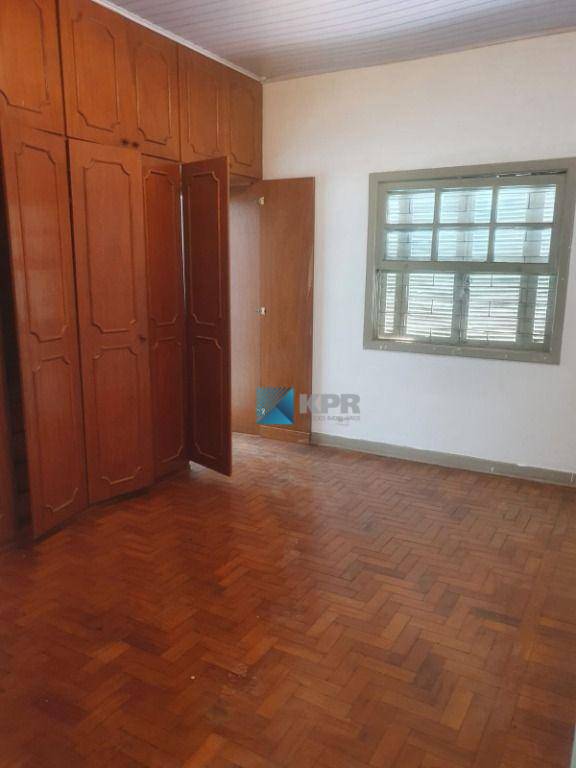 Casa à venda com 3 quartos, 229m² - Foto 7