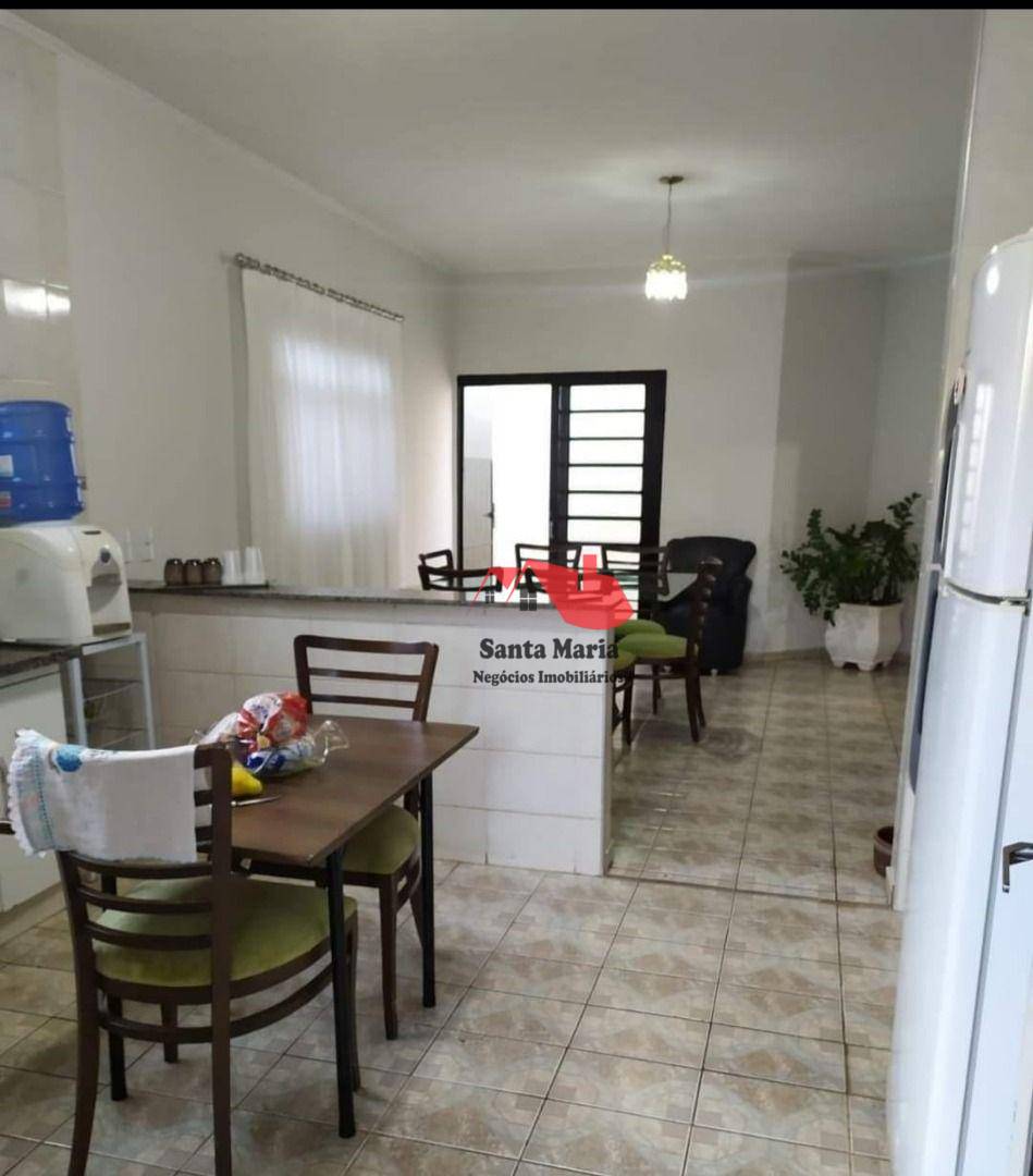 Casa à venda com 3 quartos, 206m² - Foto 9