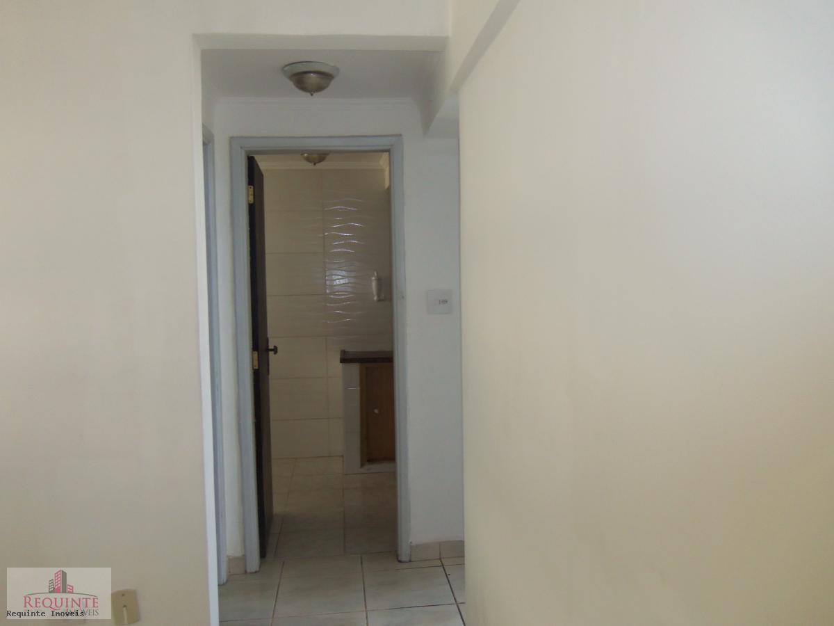 Apartamento à venda com 2 quartos, 46m² - Foto 7