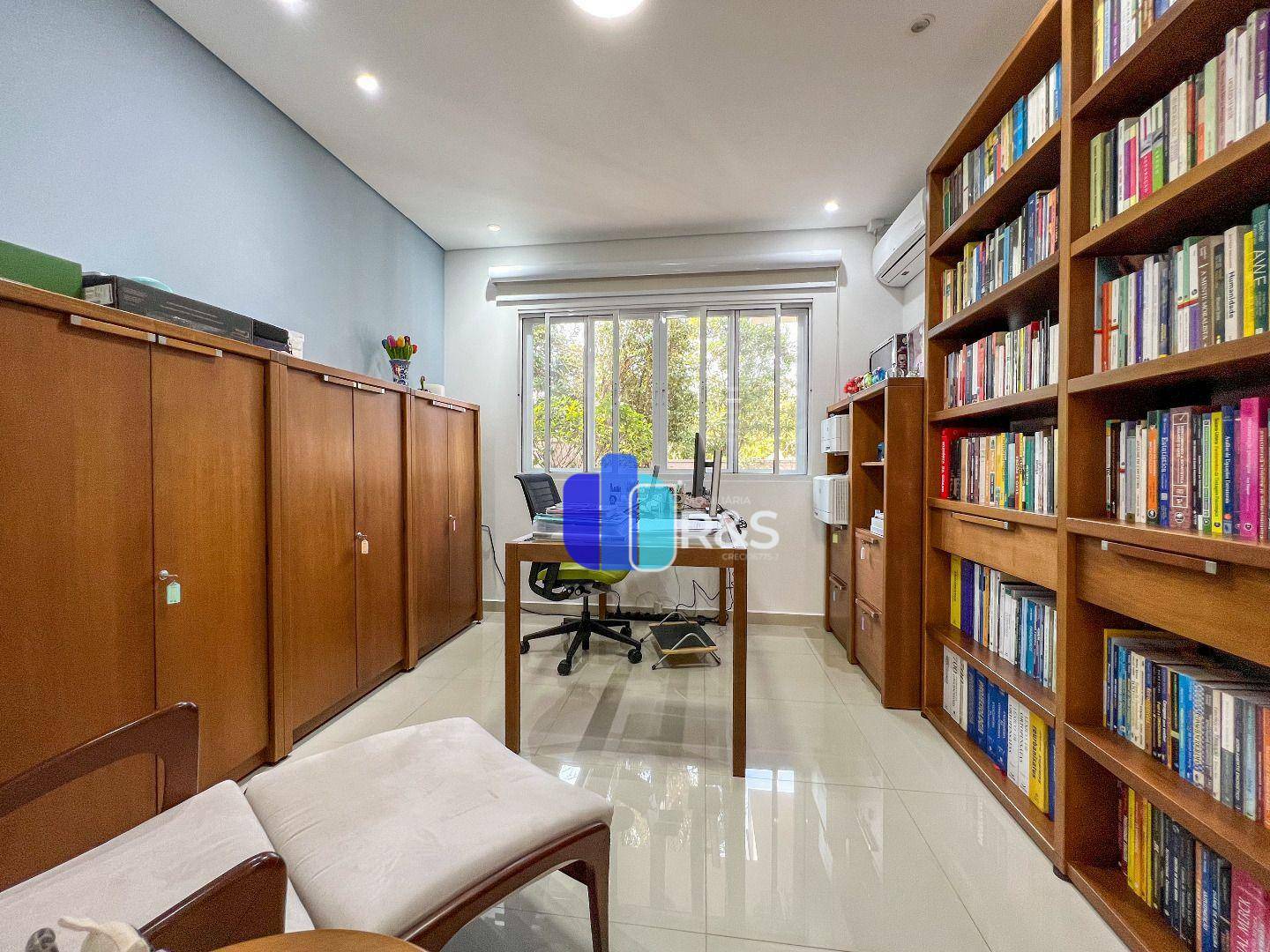 Casa de Condomínio à venda com 3 quartos, 250m² - Foto 13