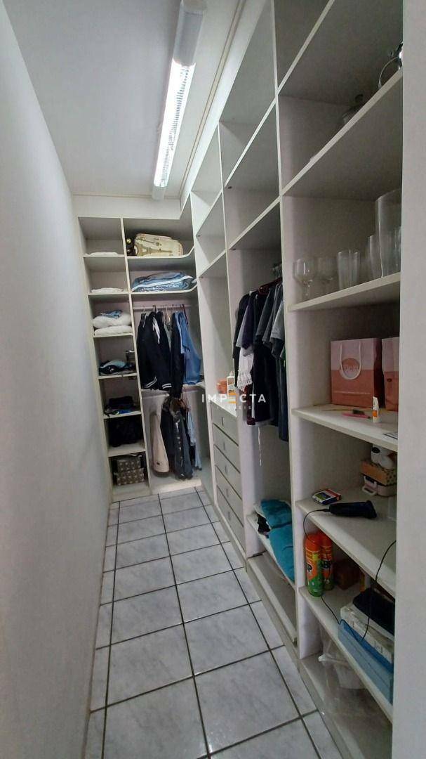 Cobertura à venda com 2 quartos, 140m² - Foto 11