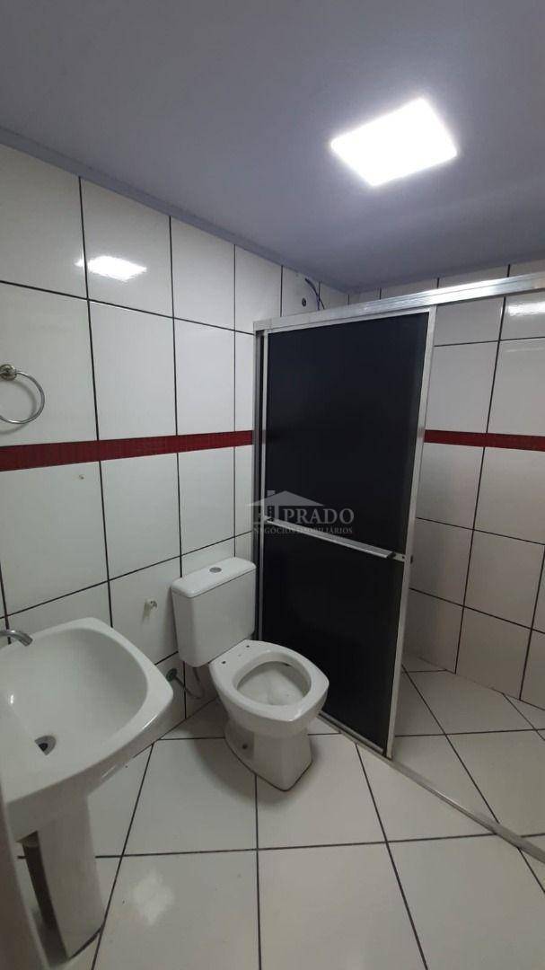 Casa à venda com 3 quartos, 200m² - Foto 23