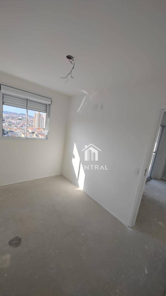 Apartamento à venda com 2 quartos, 42m² - Foto 15