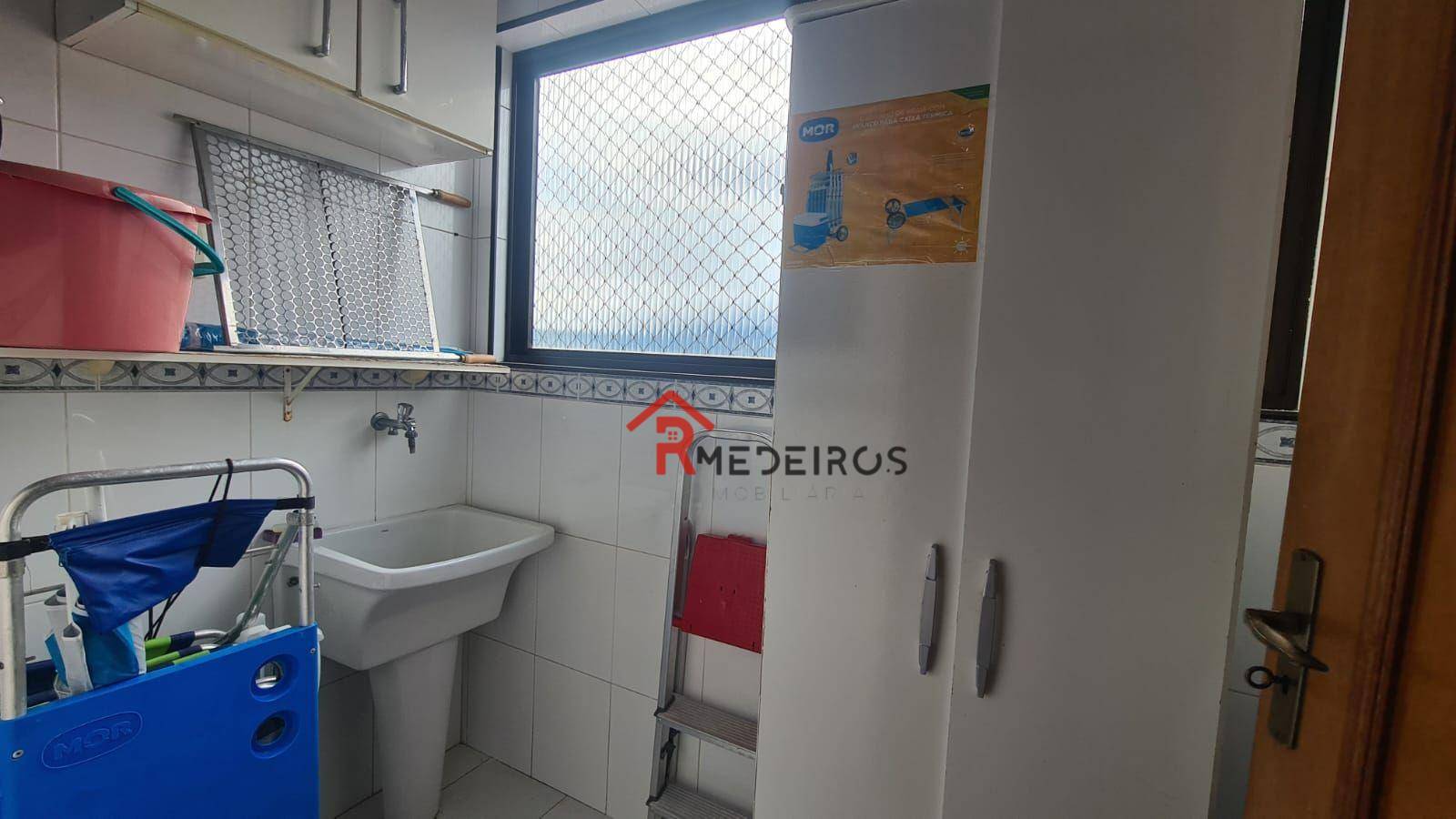 Apartamento à venda com 1 quarto, 68m² - Foto 16