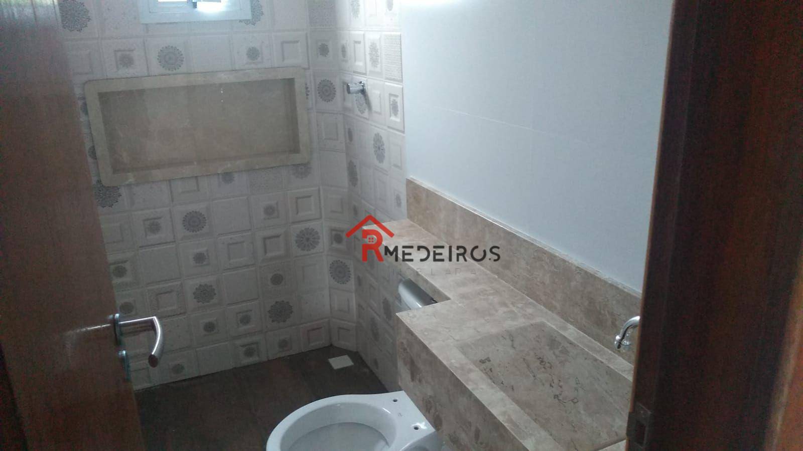 Casa à venda com 2 quartos, 100m² - Foto 8