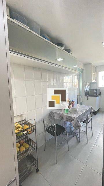 Apartamento à venda com 3 quartos, 125m² - Foto 57