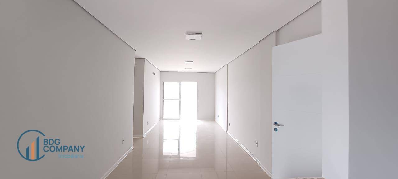 Apartamento à venda e aluguel com 2 quartos, 70m² - Foto 10