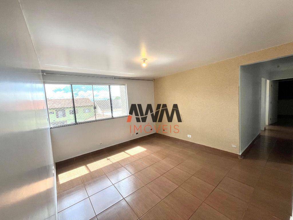 Apartamento à venda com 3 quartos, 90m² - Foto 4