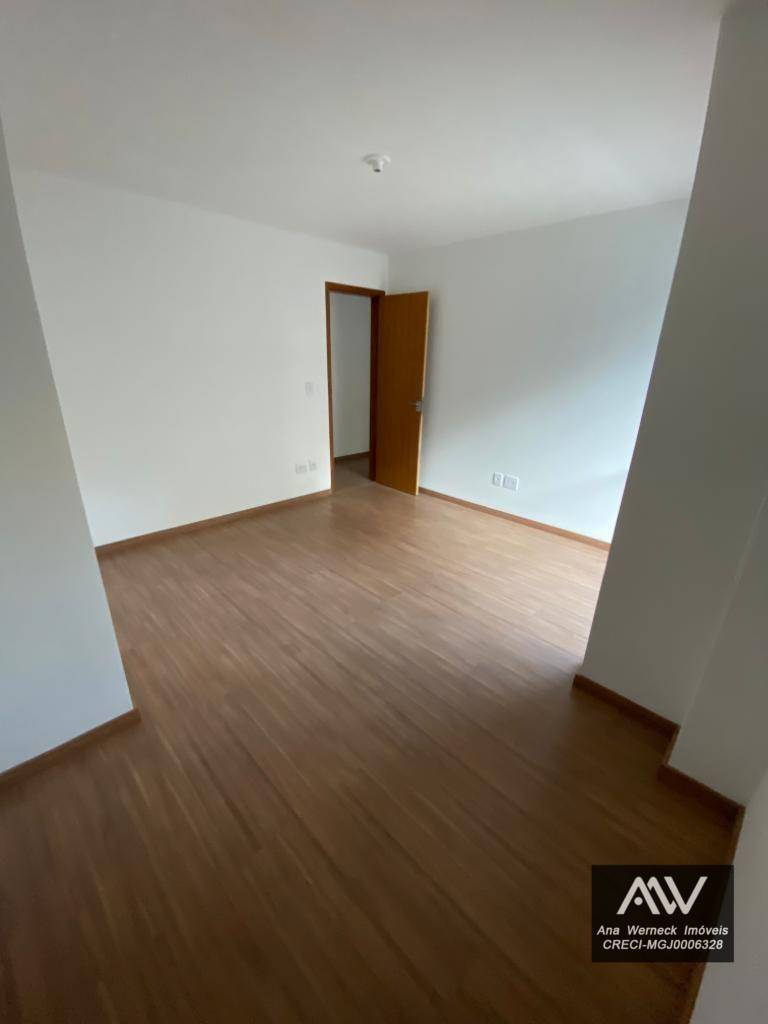 Apartamento à venda com 2 quartos, 65m² - Foto 3