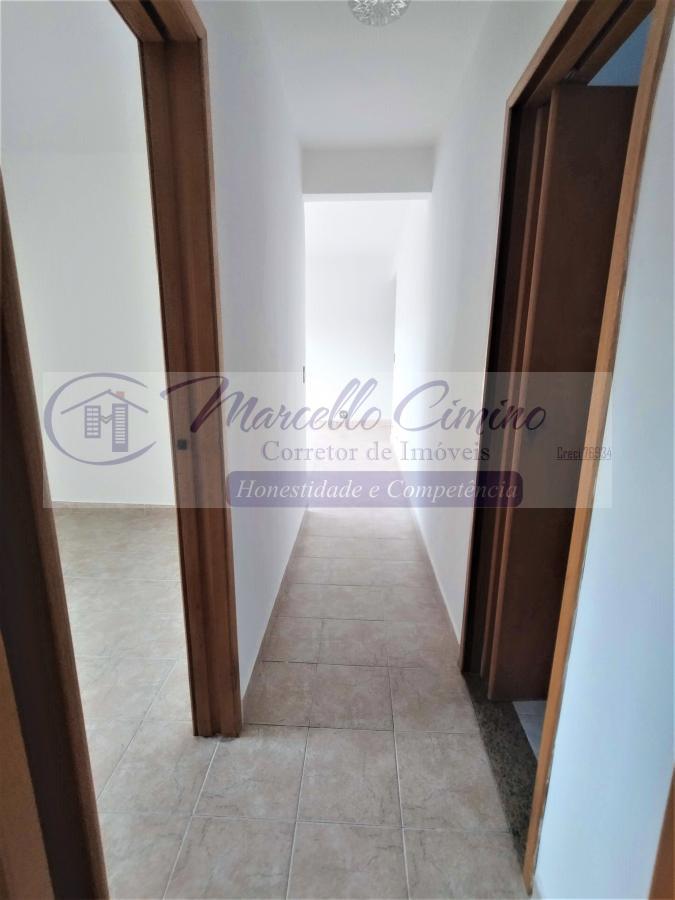 Apartamento à venda com 2 quartos, 75m² - Foto 20