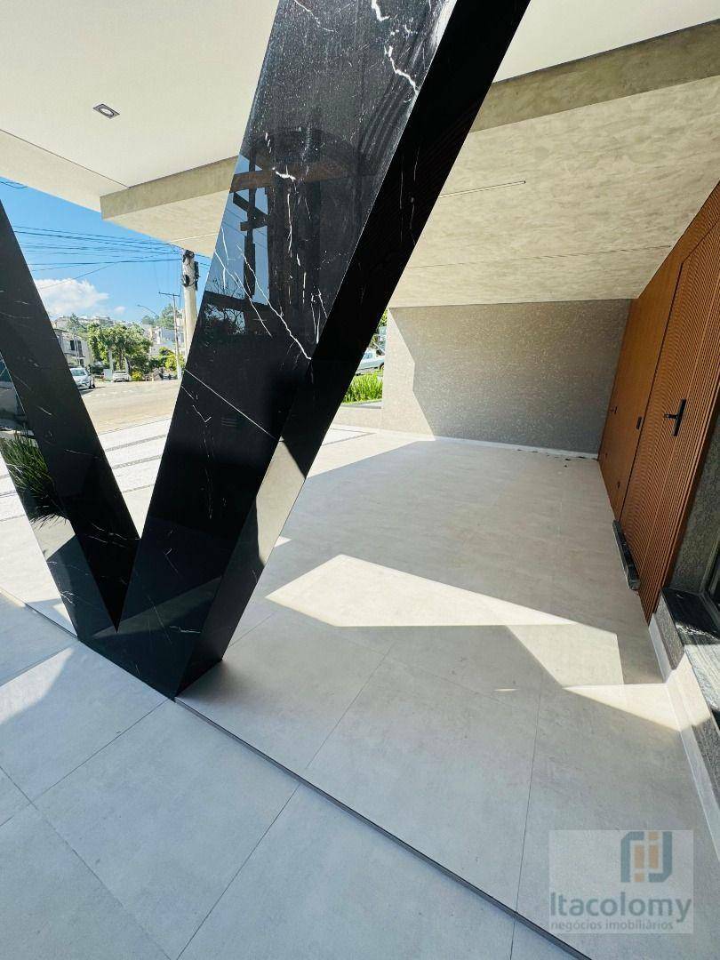 Casa de Condomínio à venda com 3 quartos, 265m² - Foto 43