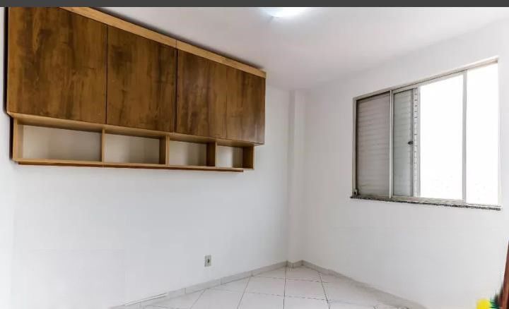 Apartamento à venda com 2 quartos, 50m² - Foto 4