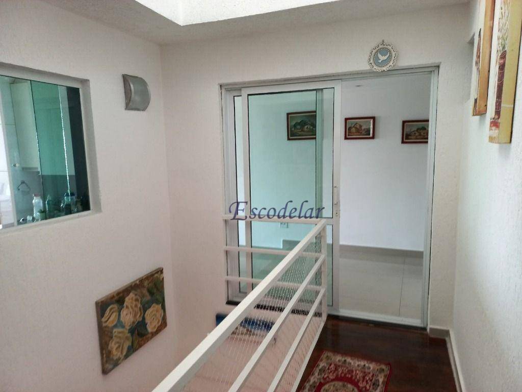 Sobrado à venda com 3 quartos, 252m² - Foto 31