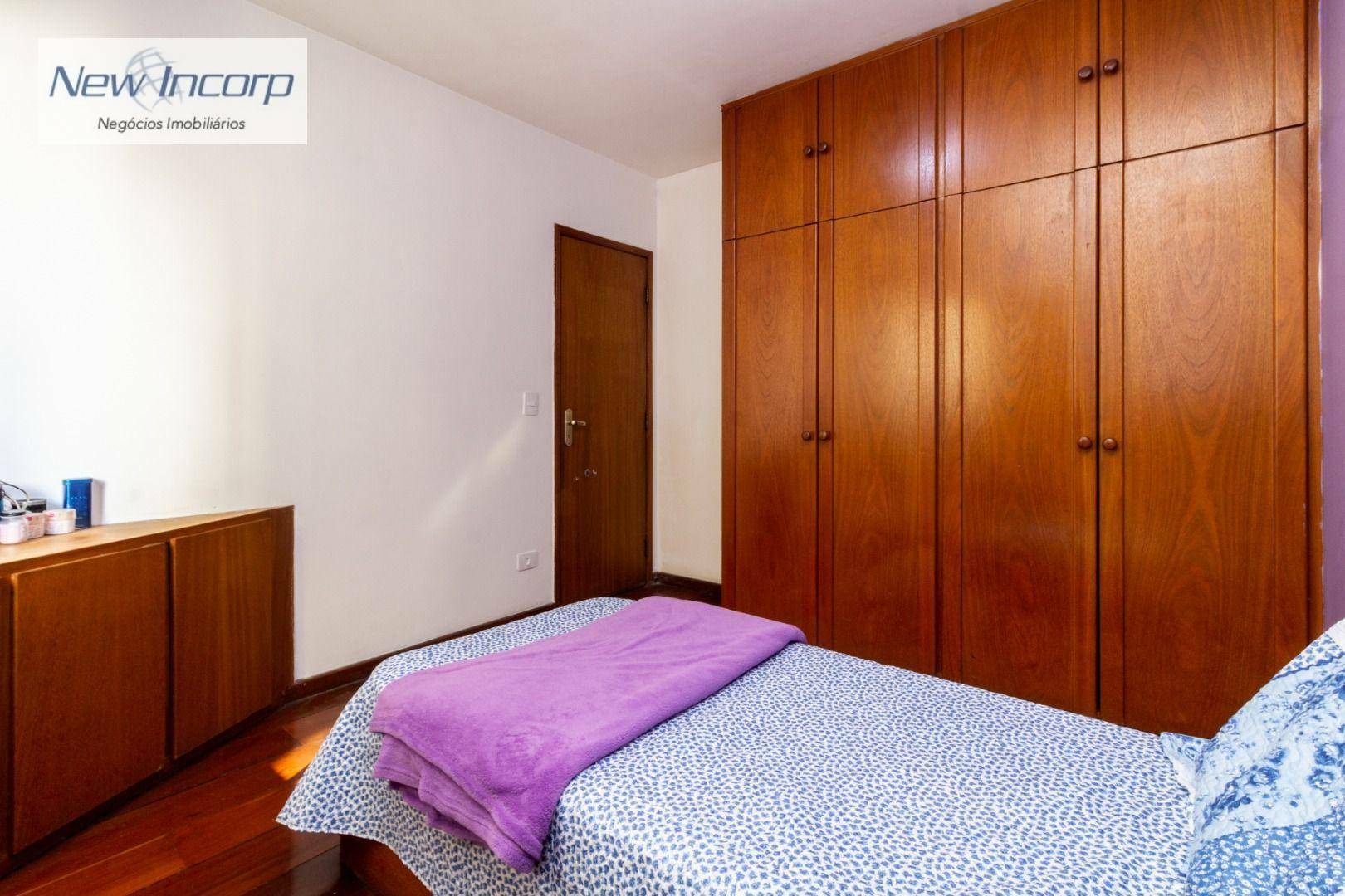 Apartamento à venda com 4 quartos, 200m² - Foto 23