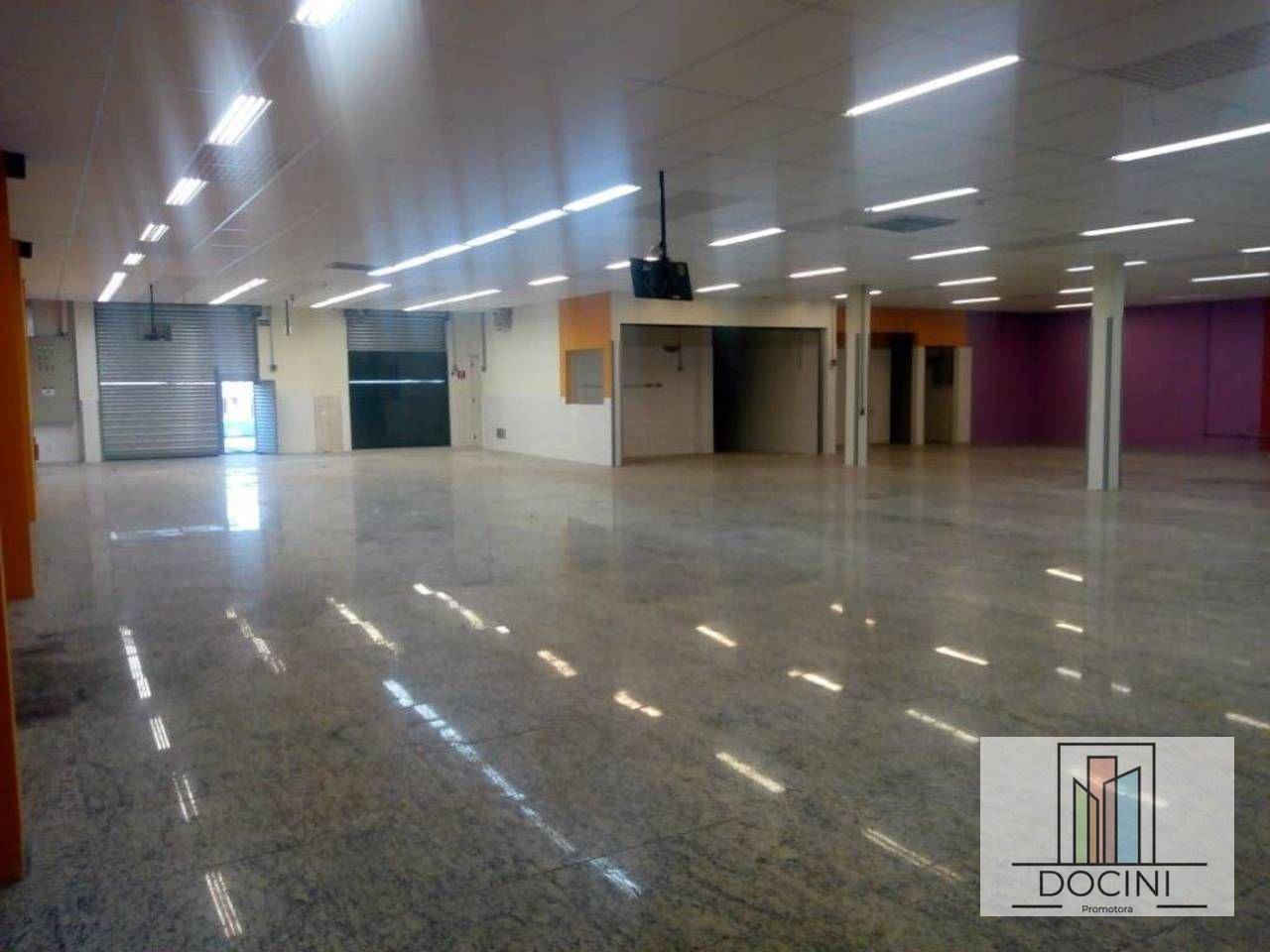 Loja-Salão para alugar, 589m² - Foto 1